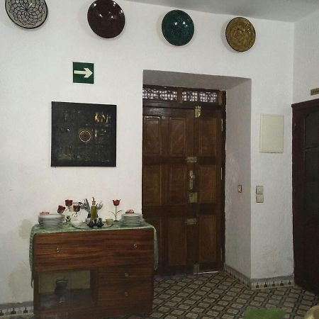Riad Λαράς Εξωτερικό φωτογραφία